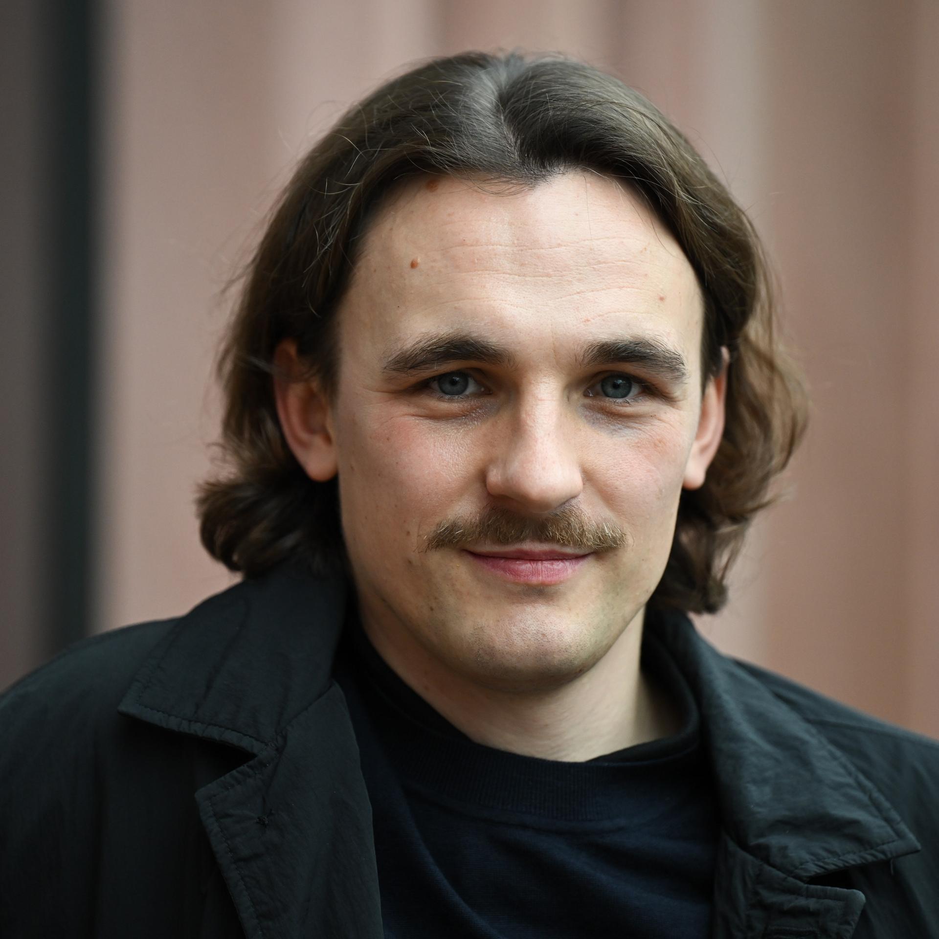 Bremer Literaturpreis – Kaleb Erdmann erhält Förderpreis von Deutschlandfunk Kultur