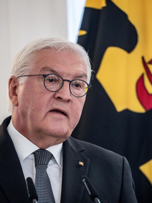 Bundespräsident Frank-Walter Steinmeier spricht bei einer Veranstaltung der Deutschen Nationalstiftung. 