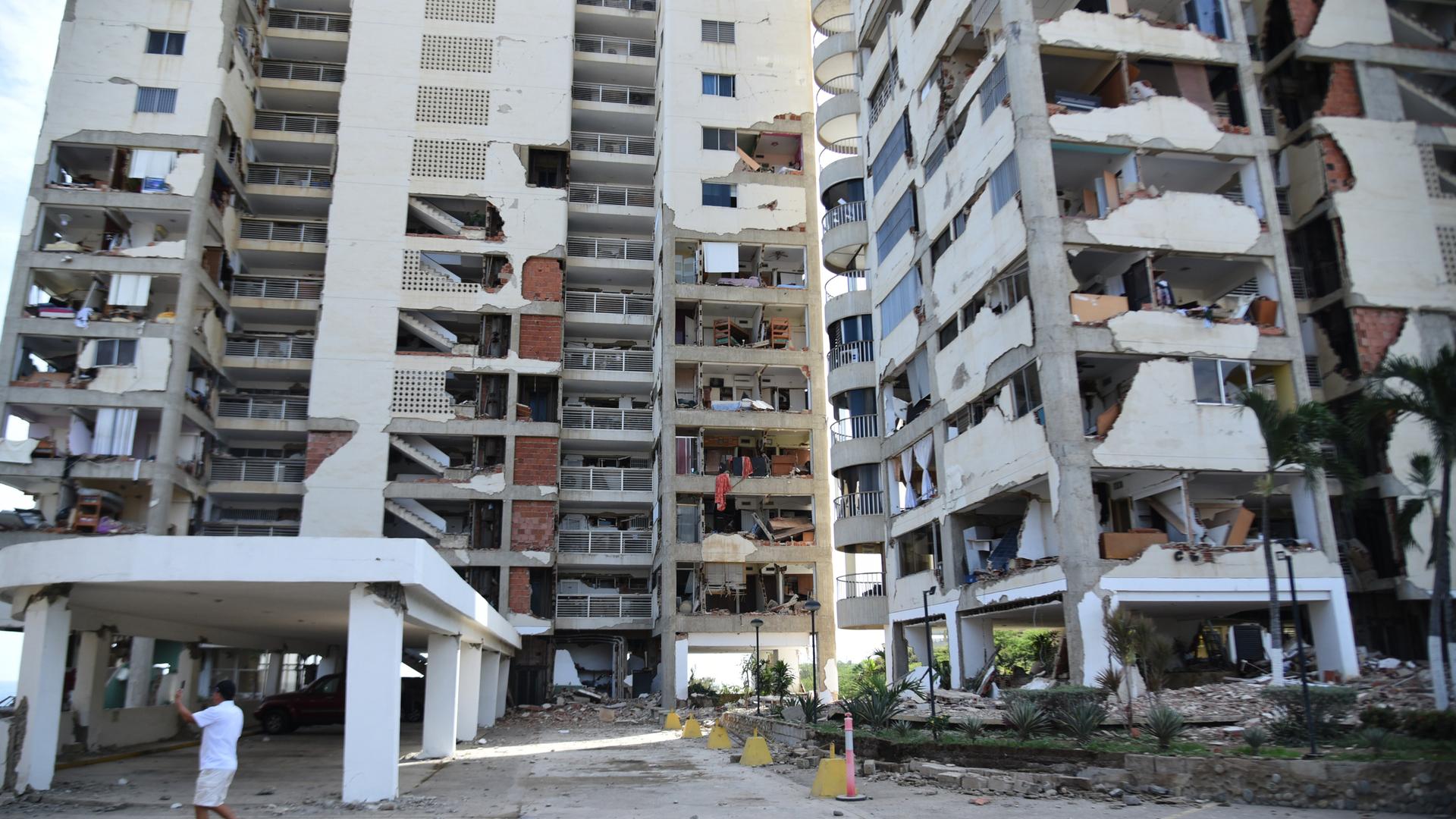 Beschädigungen an mehreren Hochhäusern in Venezuela nach dem Erdbeben