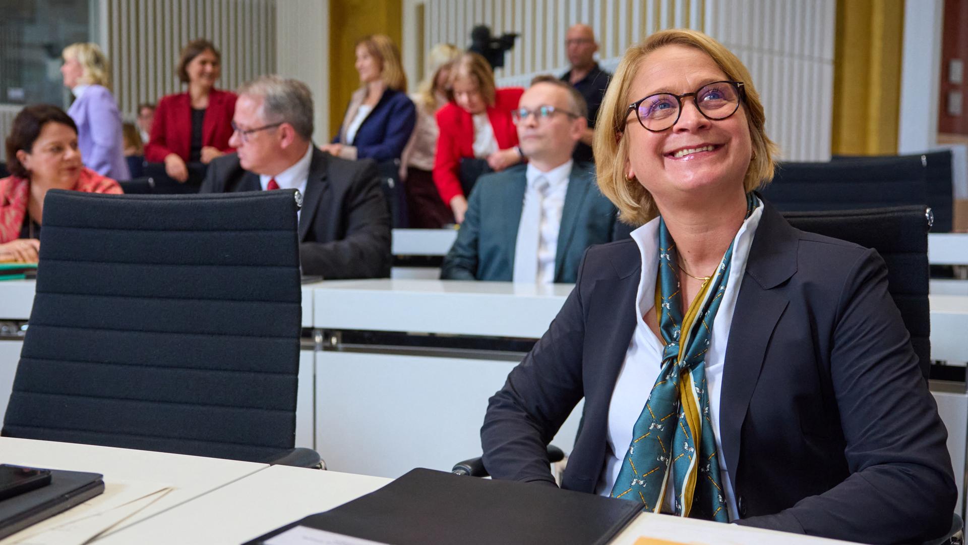 After state election - Mecklenburg-Vorpommern: former state parliament president Hesse (SPD) re-elected