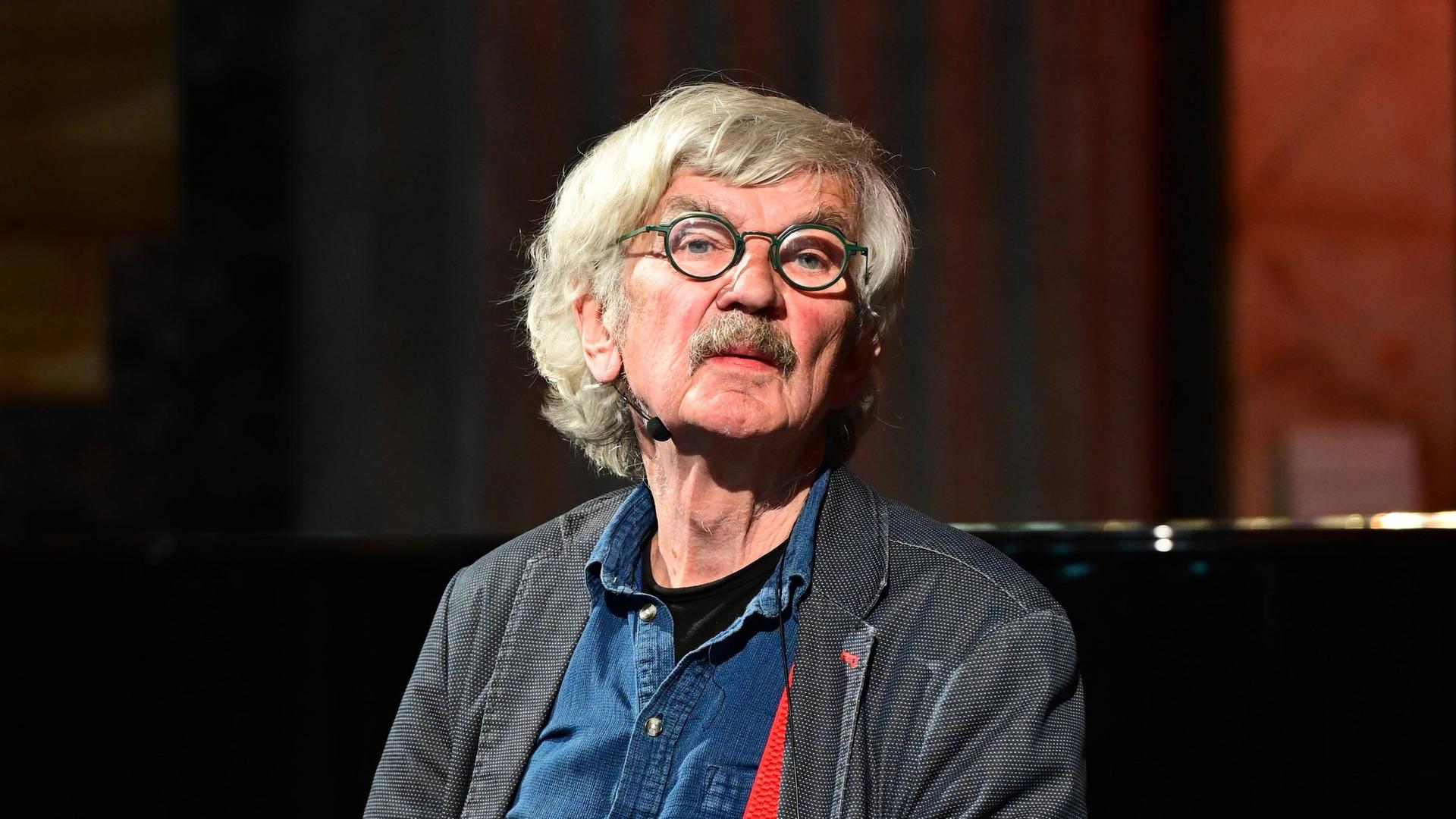 Christoph Hein bei einer Lesung zu seinem neuen Roman Das Narrenschiff im Rahmen der Literaturtage an der Neiße im Kulturforum Görlitzer Synagoge.