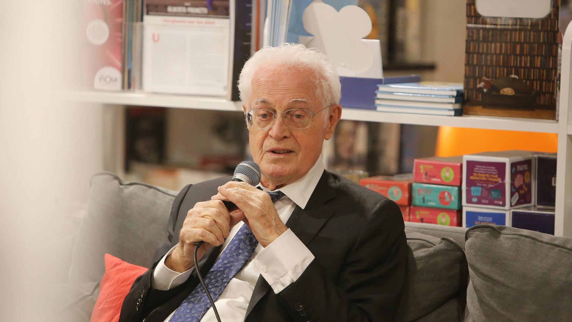 Lionel Jospin spricht auf einer Konferenz in Paris am 13.10.2020 Lionel Jospin spricht auf einer Konferenz in Paris am 13.10.2020