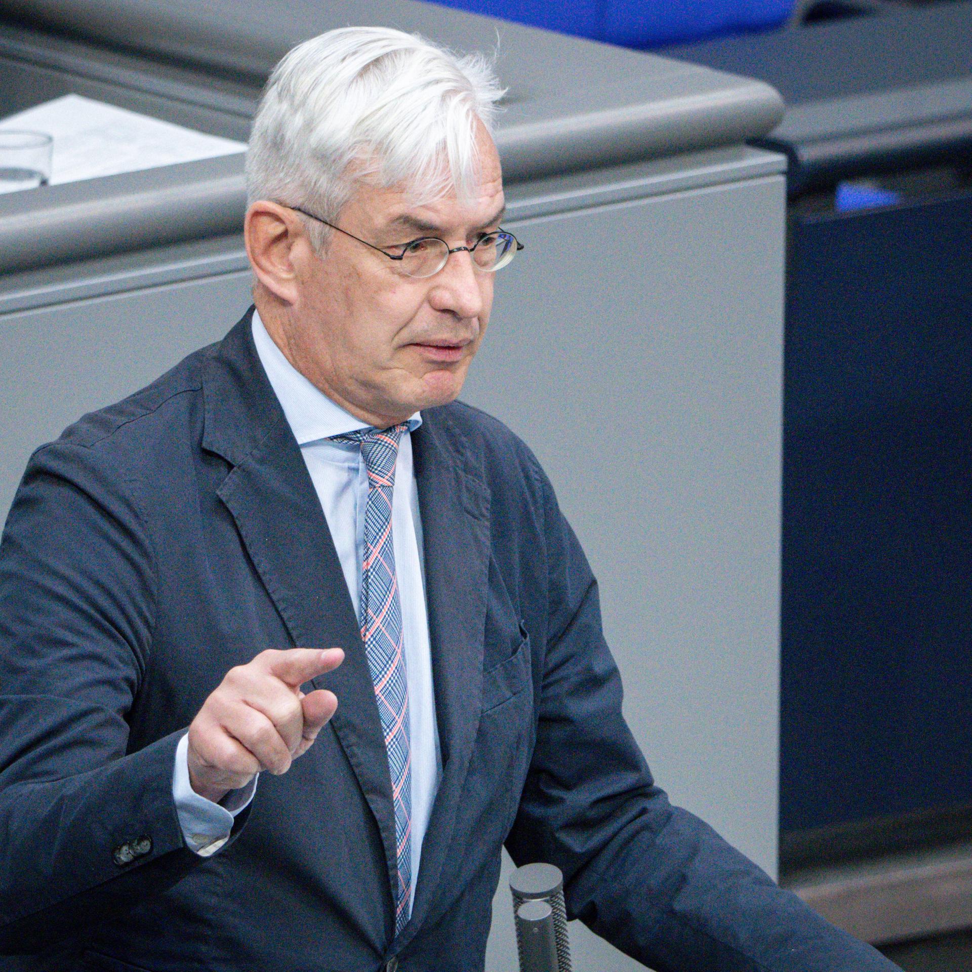 Reformen - Arbeitsministerin Bas will spürbare Entlastung de