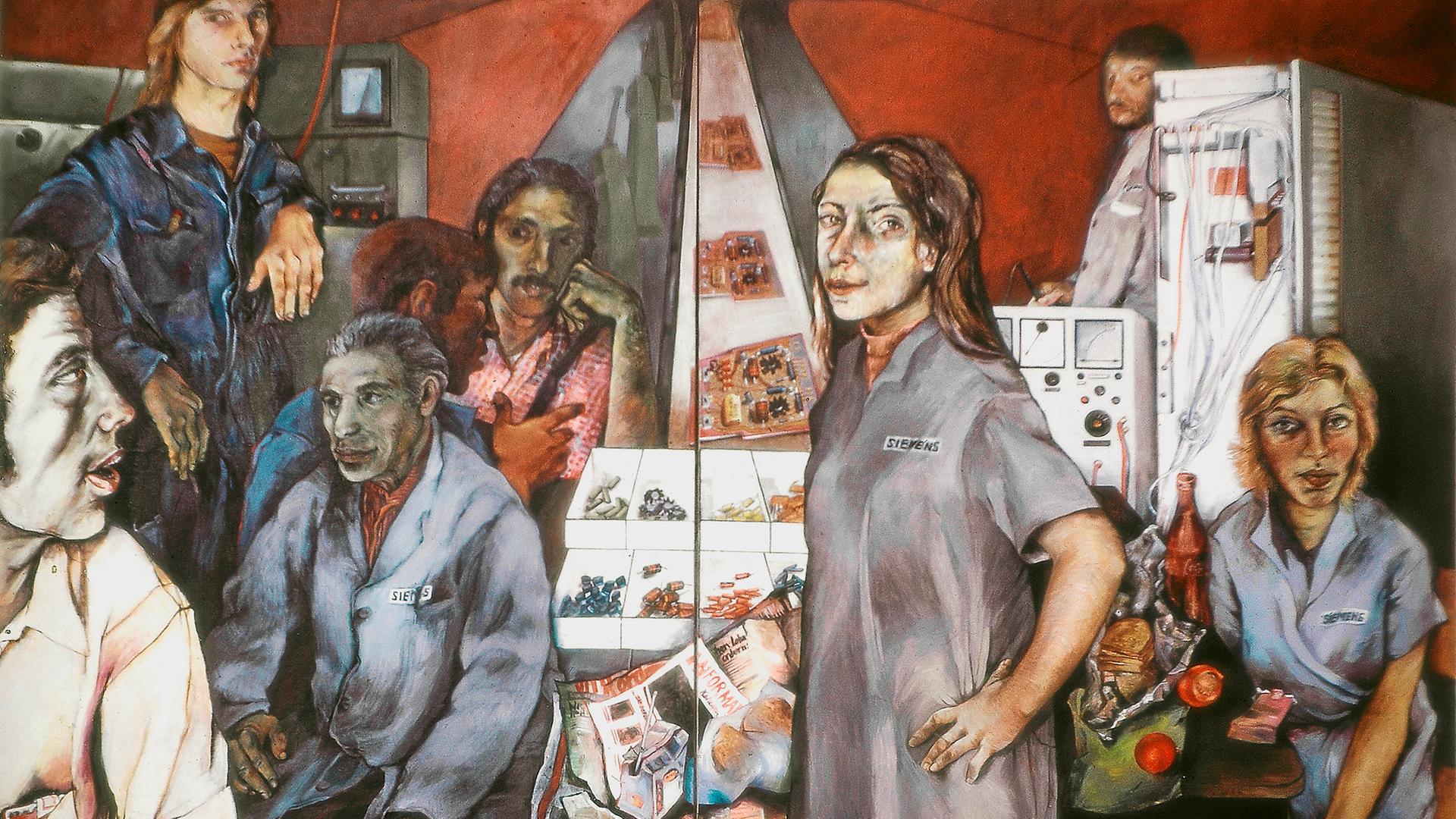 Im Gemälde von Monika Sieveking diskutieren Arbeiter und Arbeiterinnen. Im Hintergrund befördert ein Fließband Waren.