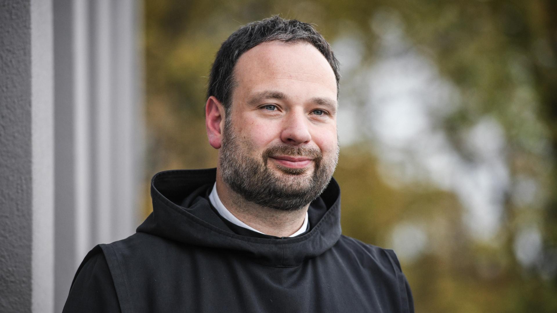 Nikodemus Schnabel ist ein deutscher Benediktiner. Nikodemus Schnabel ist ein deutscher Benediktiner.