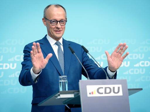 Friedrich Merz bei der Pressekonferenz zu den Ergebnissen der Präsidiumsklausur der CDU im Konrad-Adenauer-Haus (Berlin, 20.10.2025)