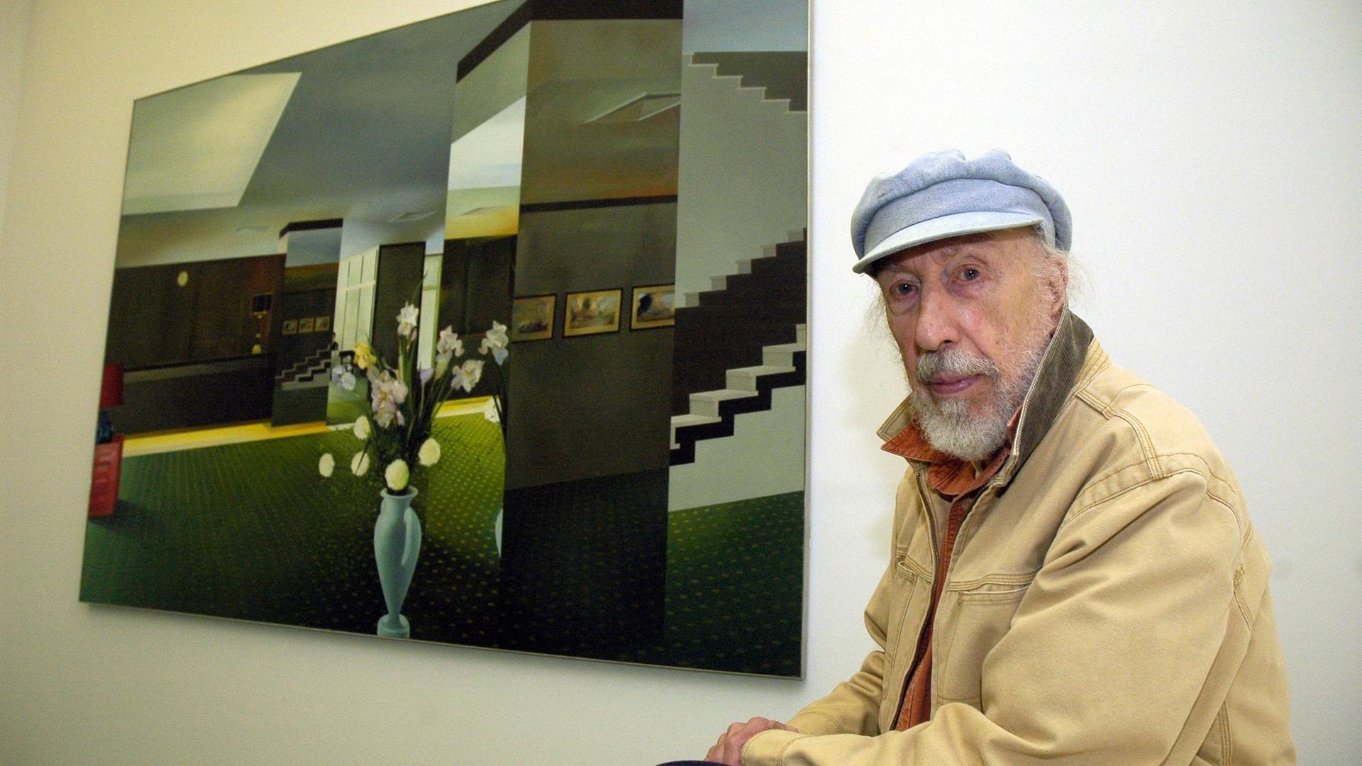 Der britische Maler und Grafiker Richard Hamilton vor seinem Werk "Lobby" 2008 in der Kunsthalle Bielefeld Der britische Maler und Grafiker Richard Hamilton vor seinem Werk "Lobby" 2008 in der Kunsthalle Bielefeld