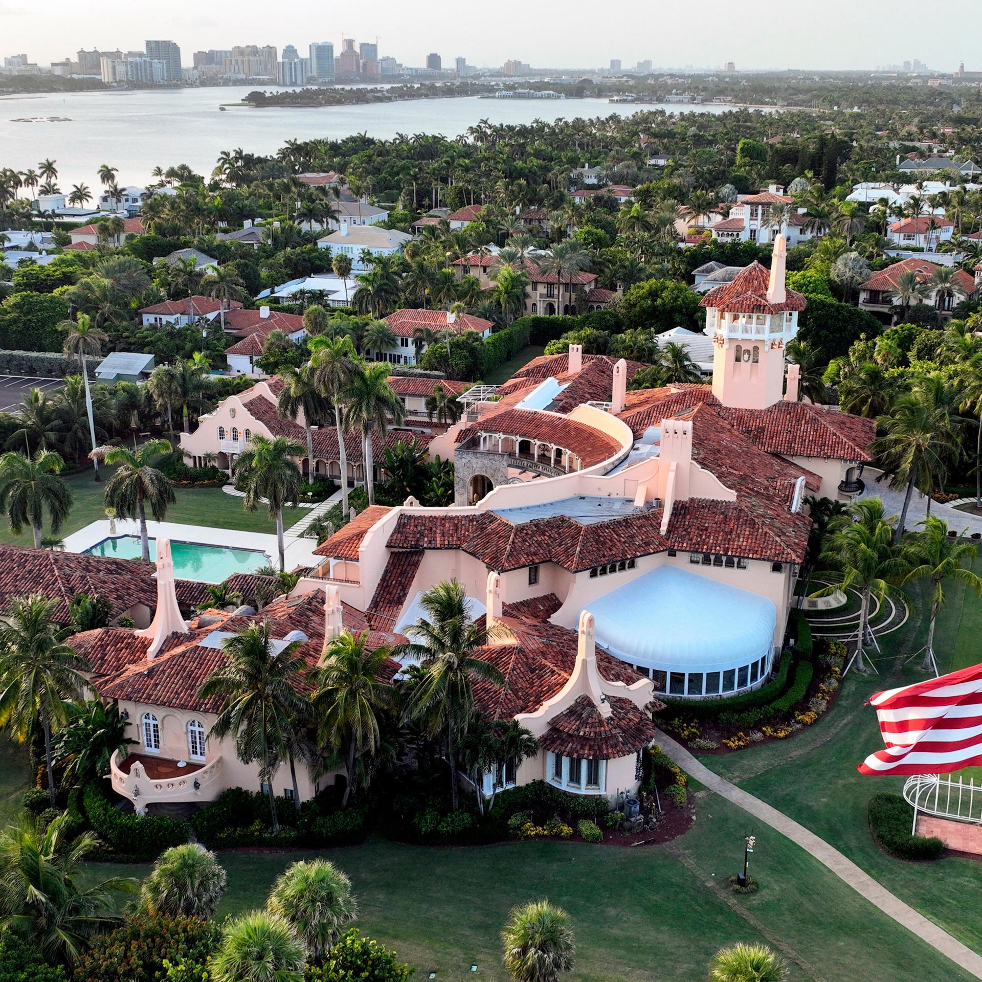 Luftaufnahme des Privatanwesens Mar-a-Lago von US-Präsident Donald Trump in Florida. 