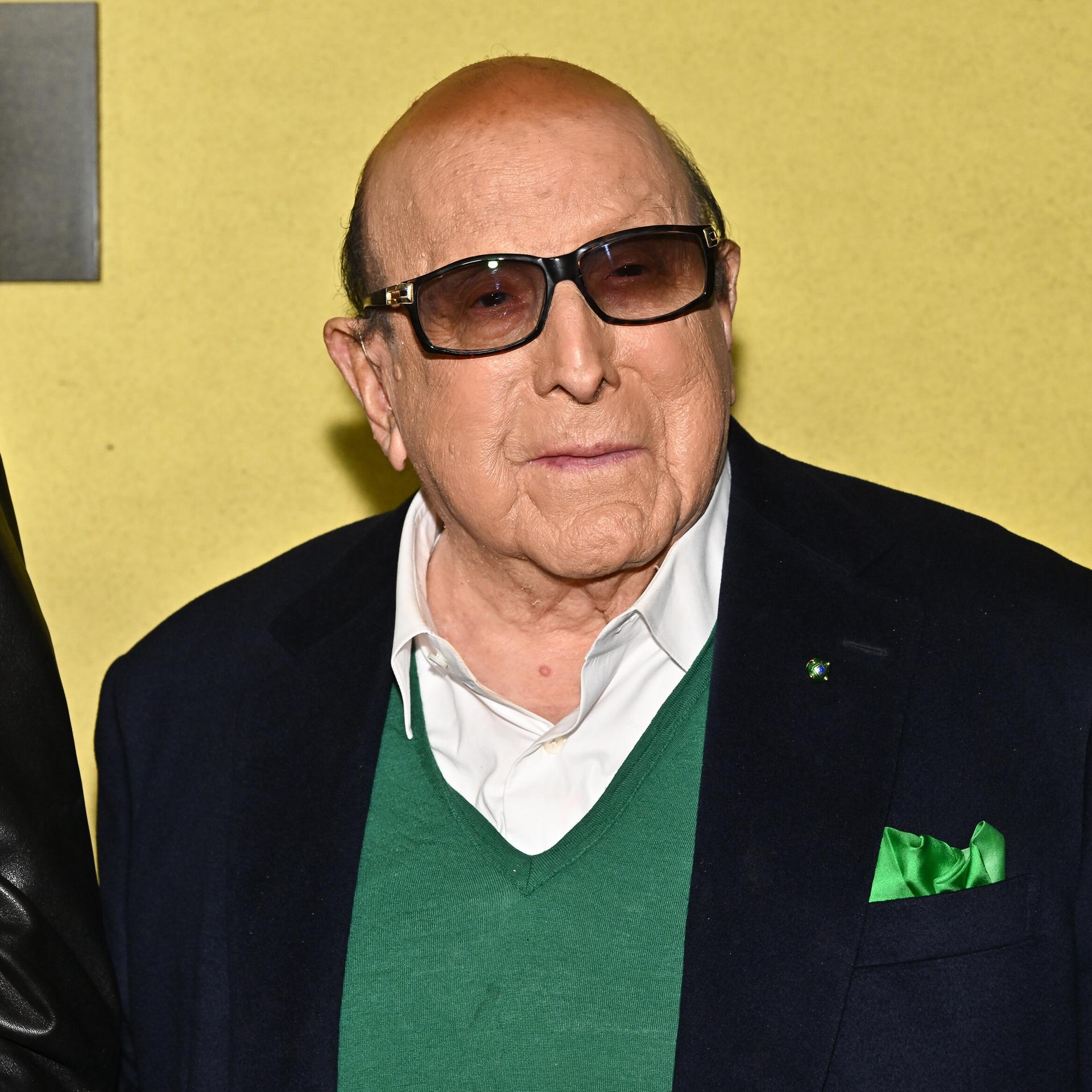 Der Musikproduzent Clive Davis.
