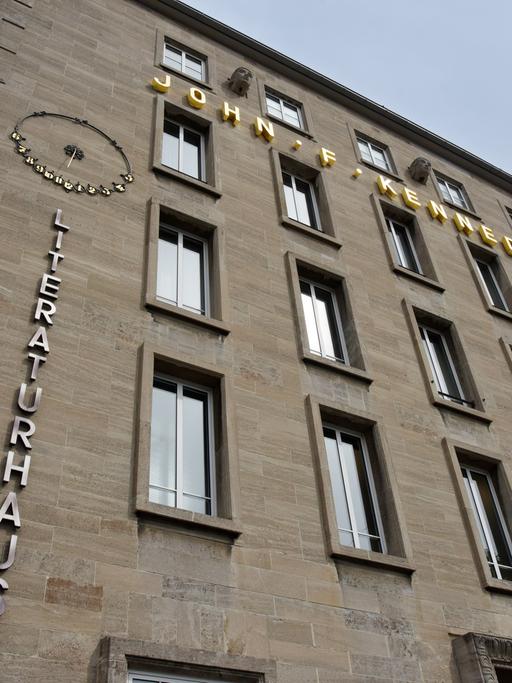 Die Geschäftsstelle des deutschen PEN-Zentrums im Literaturhaus in Darmstadt (Hessen).