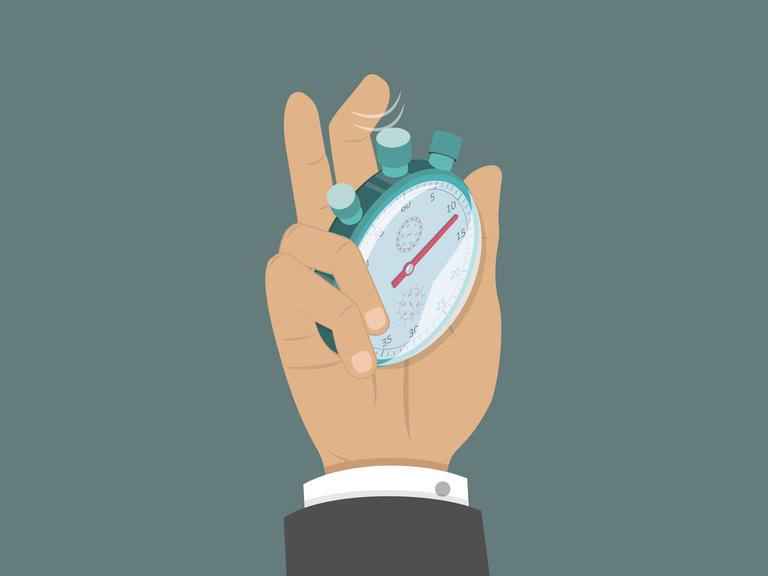 Illustration zeigt eine Hand mit einer Stoppuhr.