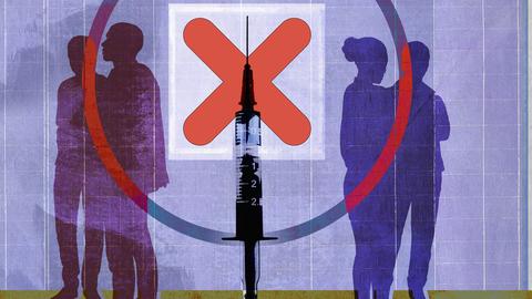 Die Illustration zeigt im Zentrum eine aufgezogene Spritze, hinterlegt von einem roten Kreuz. Links und rechts davon sind Schattenrisse von Männern und Frauen zu sehen, die der Spritze den Rücken zukehren.