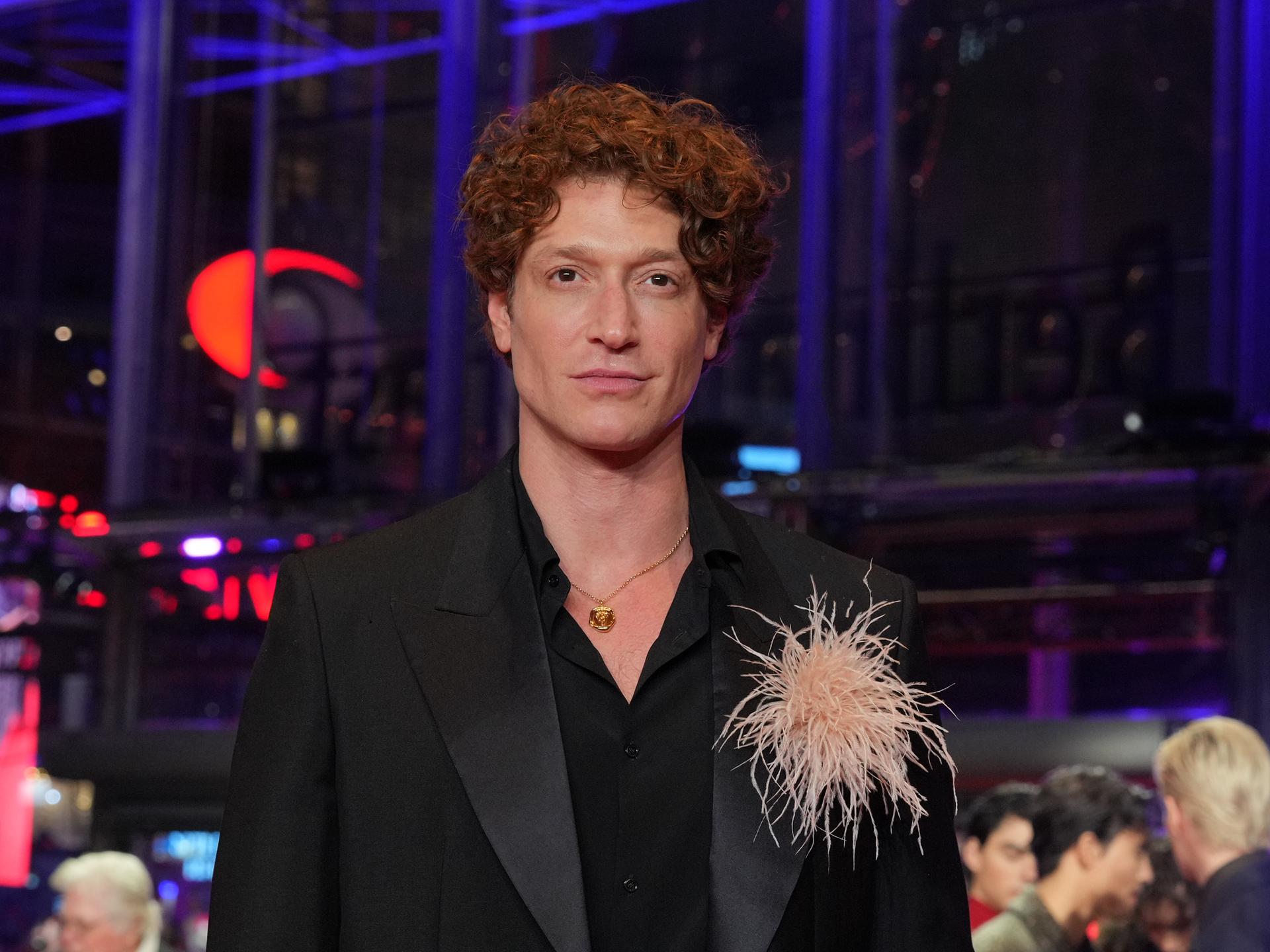 Daniel Donskoy im Anzug bei der Berlinale 2026