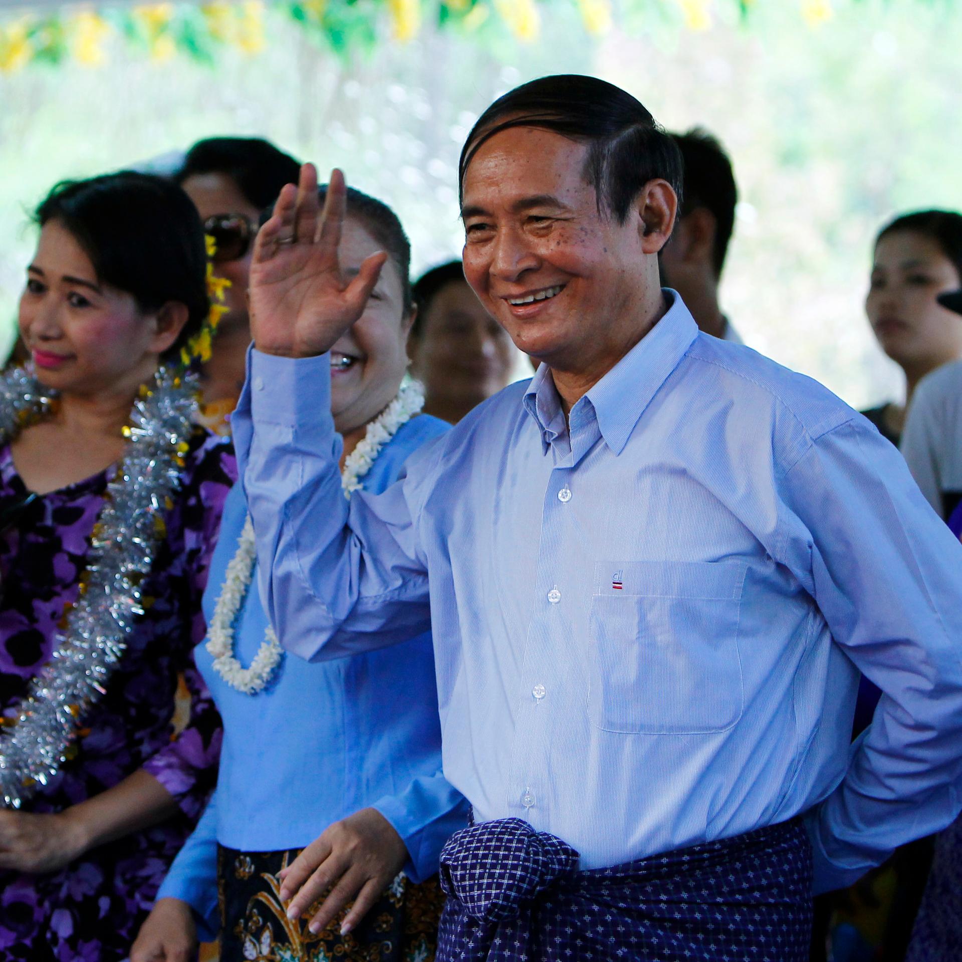 Myanmar - Ex-Präsident Win Myint begnadigt - Suu Kyi kommt in den Hausarrest