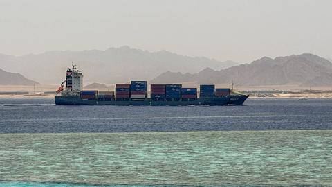 Im Visier der Huthi: Containerschiffe im Roten Meer