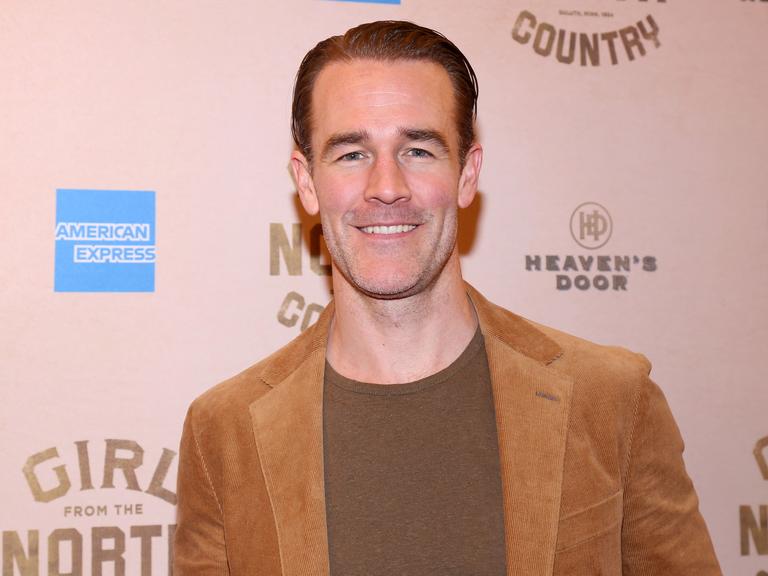 Das Bild zeigt den US-Schauspieler James van der Beek. 