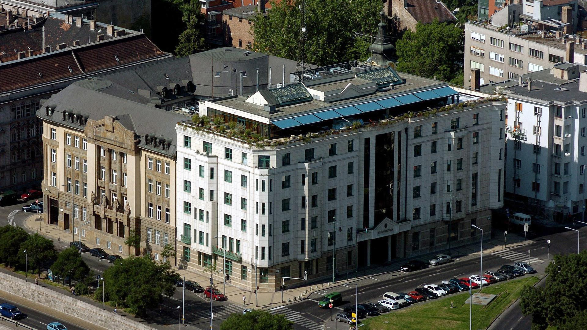 Luftaufnahme des ungarischen Außenministeriums in Budapest Luftaufnahme des ungarischen Außenministeriums in Budapest