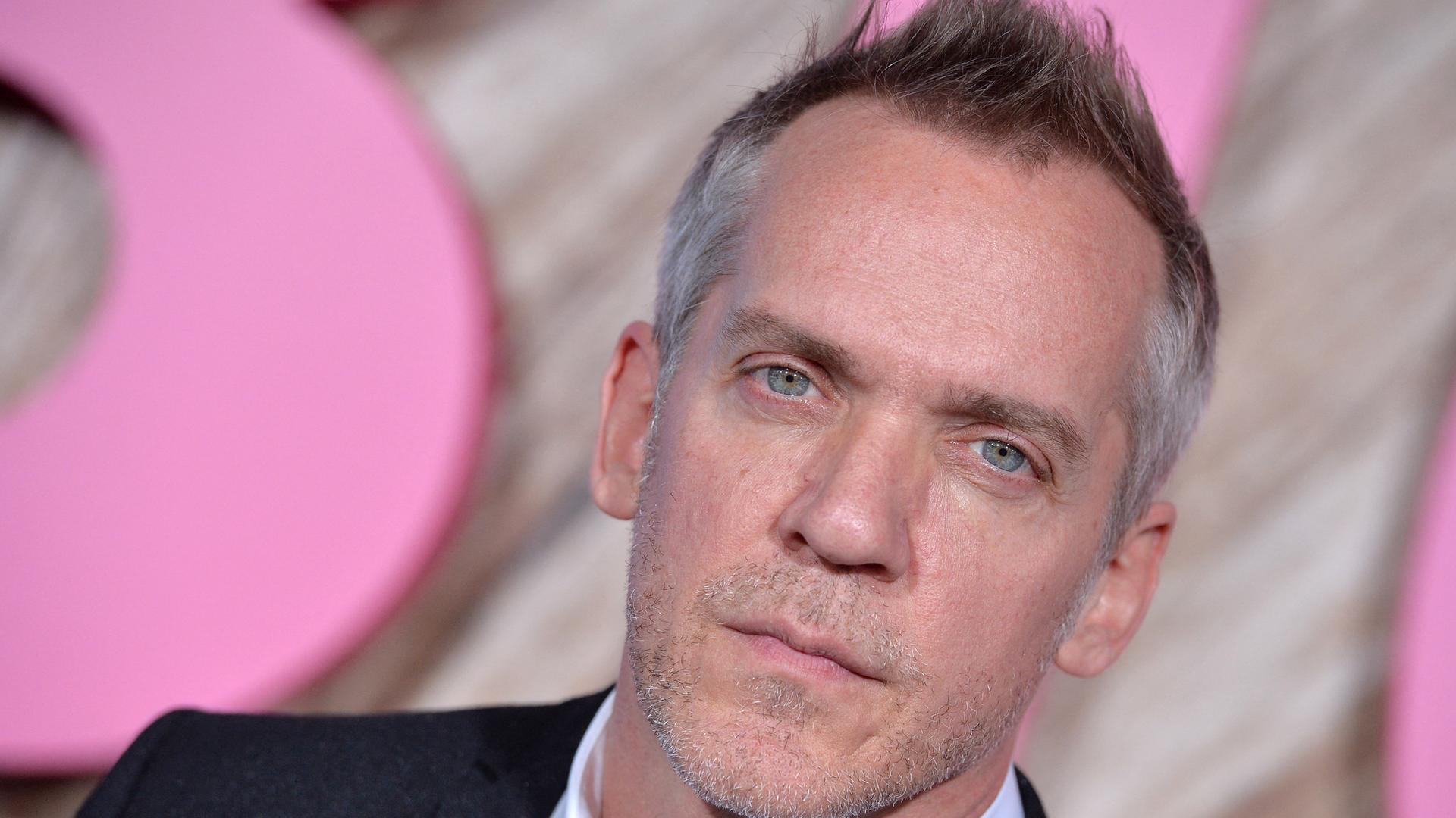Regisseur Jean-Marc Vallée, schaut in die Kamera. Regisseur Jean-Marc Vallée, schaut in die Kamera.
