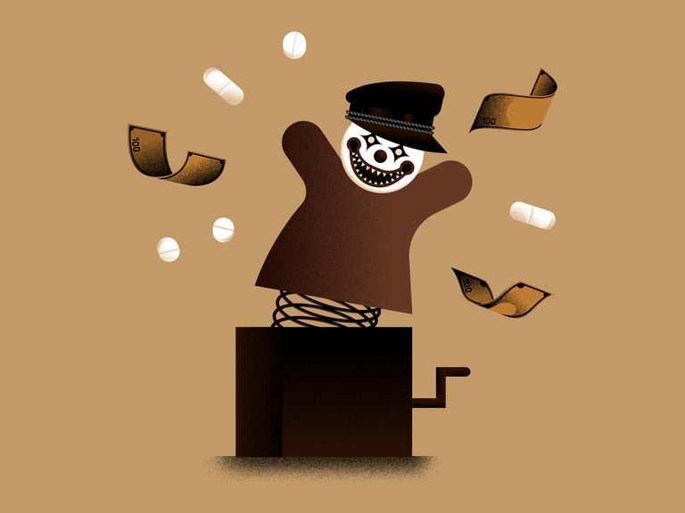 Abstrakte Zeichung eines gruselig schauenden Jack-in-the-box Clowns, der beim Hochschnellen Pillen und Geldscheine verteilt, vor braunem Hintergrund