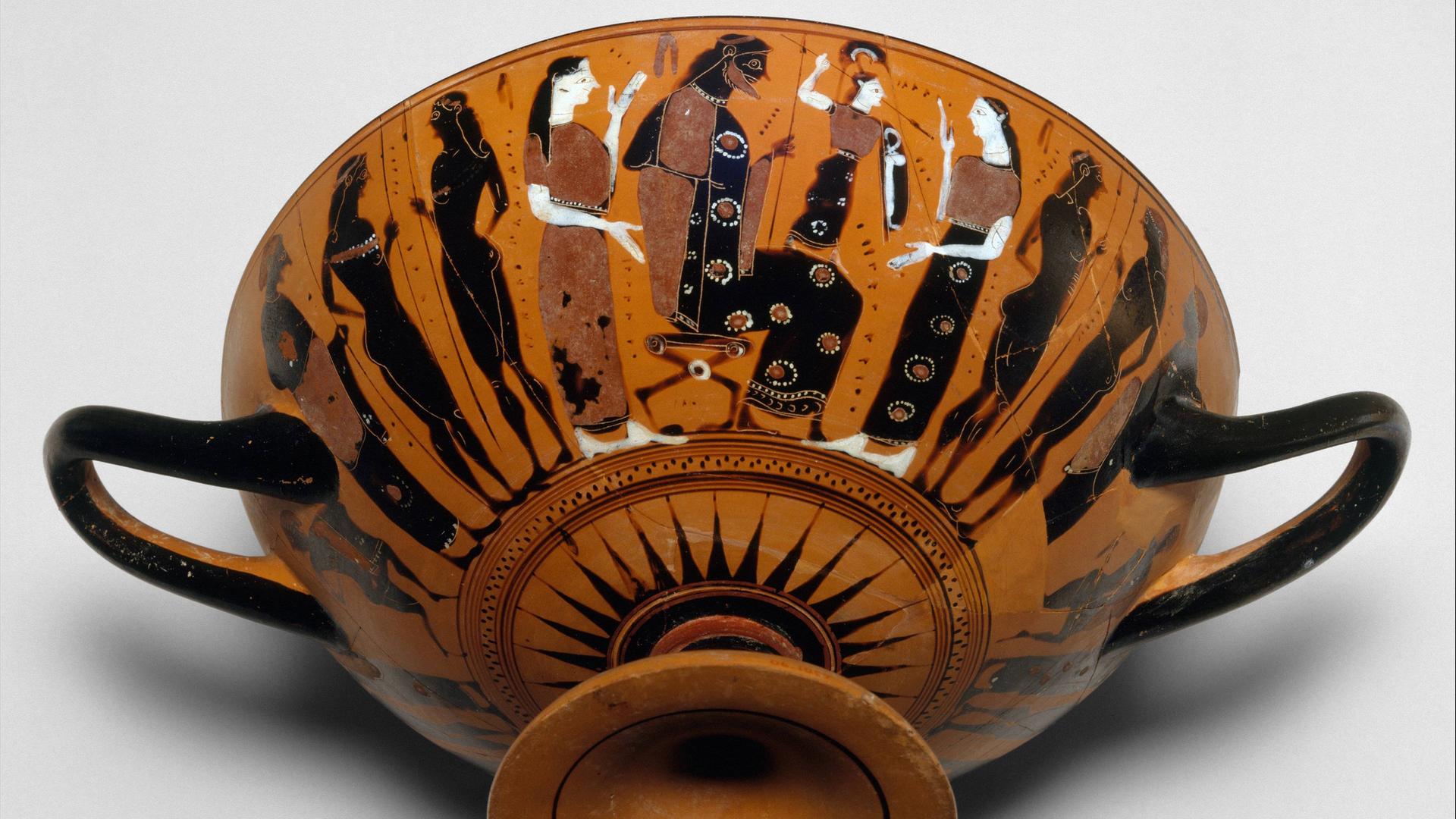 Ein Trinkgefäß von etwa 550 v. Chr. zeigt die Geburt der Göttin Athene aus dem Kopf des Göttervaters Zeus. 