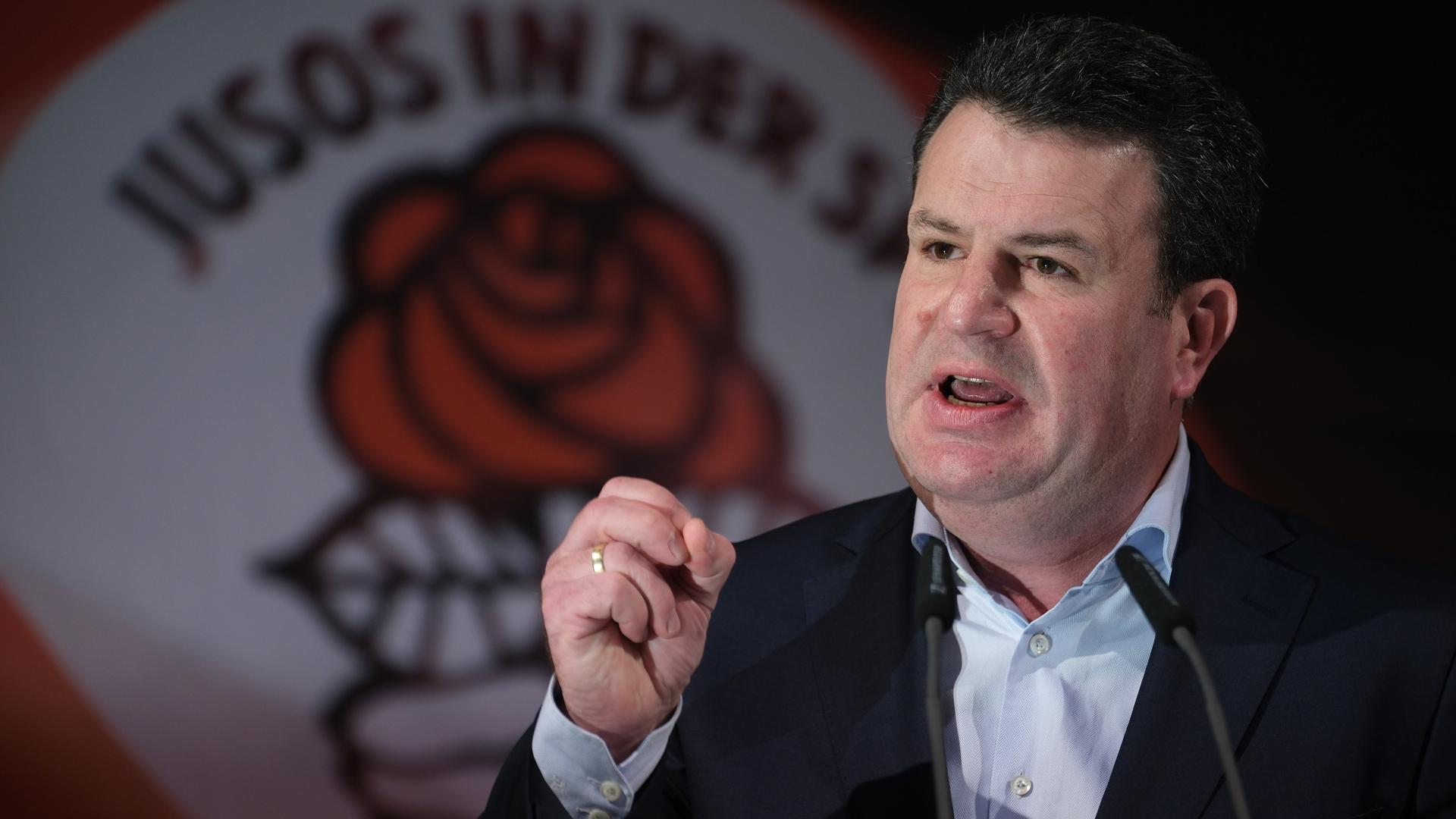 Hubertus Heil spricht beim Bundeskongress der Jungsozialisten. Hubertus Heil spricht beim Bundeskongress der Jungsozialisten.