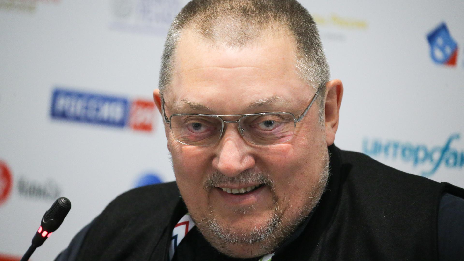 Der Intendant des ungarischen Nationaltheaters, Attila Vidnyanszky, im Porträt Der Intendant des ungarischen Nationaltheaters, Attila Vidnyanszky, im Porträt