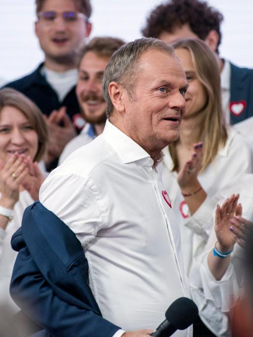 Oppositionsführer Donald Tusk während einer Wahlkampfveranstaltung für die Parlamentswahl 2023.