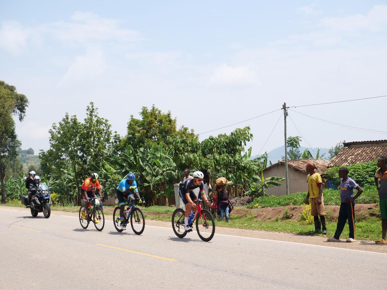 Radfahrer bei der Tour du Rwanda.