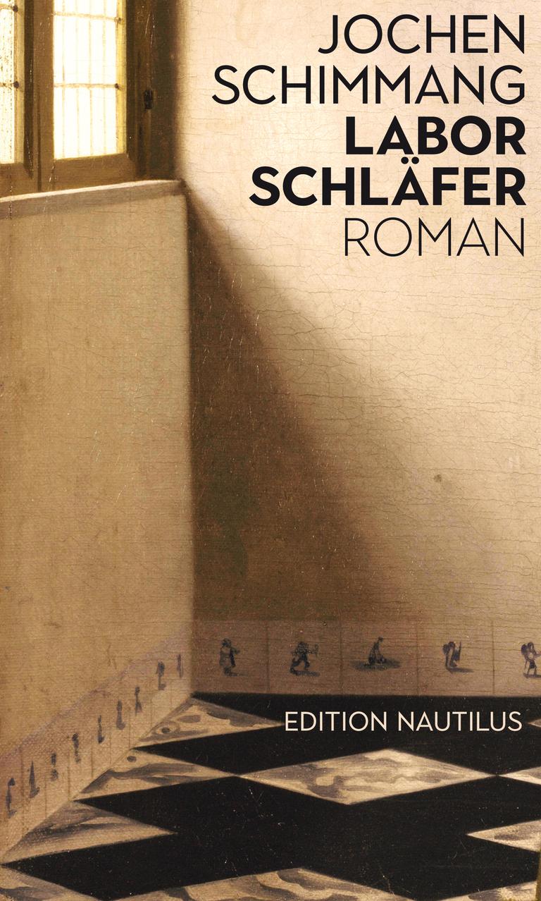 Auf dem Cover ist eine gemalte Zimmerecke zu sehen, links ist ein Fenster mit Holzrahmen, aus dem ein Lichtstrahl dringt und einen Schatten wirft. Am Boden sind Fliesen mit Zeichnungen von Figuren darauf zu sehen.