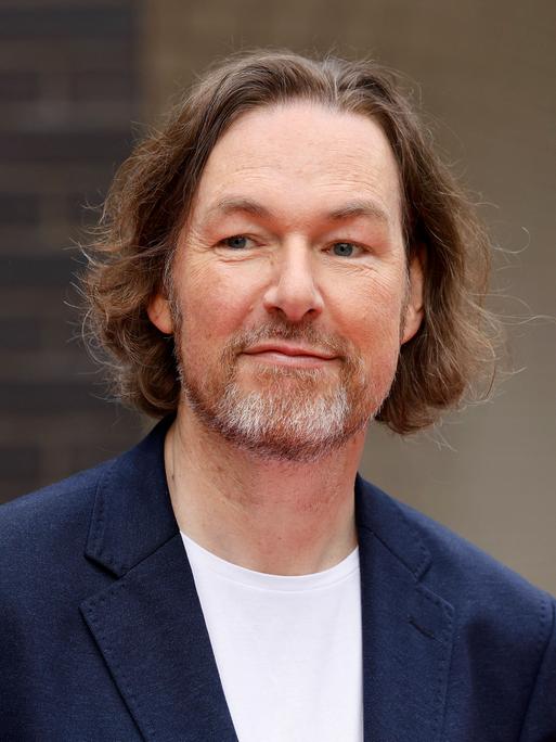 Autor Sven Stricker im Porträt.