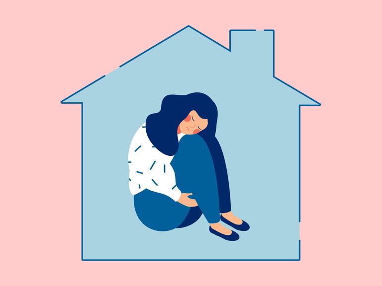 Illustration: Eine junge, traurige Frau sitzt allein in einem Haus und umklammert ihre Knie.