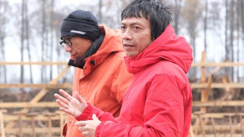 Iswanto Hartono und Reza Afisina von ruangrupa, der künstlerischen Leitung der documenta fifteen.