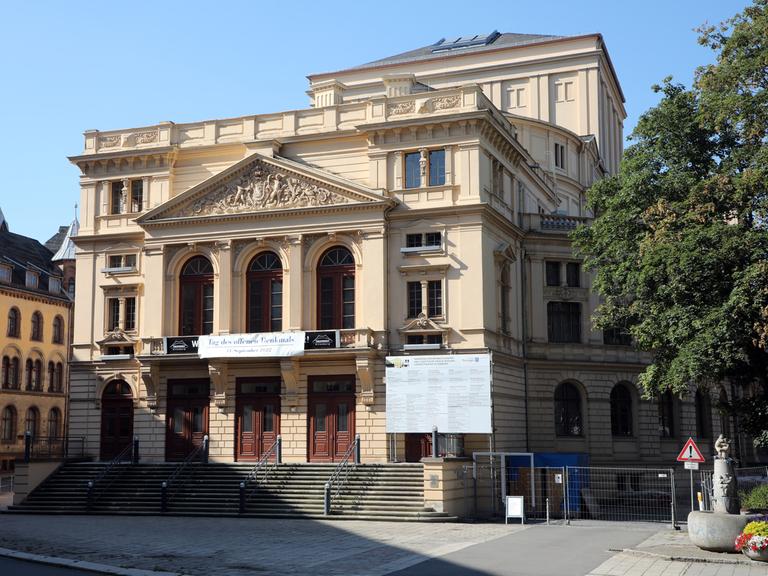 Blick auf das das Theater Altenburg-Gera