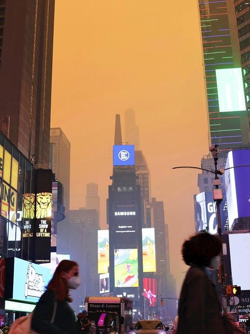 Der Rauch der großflächigen Waldbrände in Kanada zieht bis nach New York City. 7. Juni 2023.