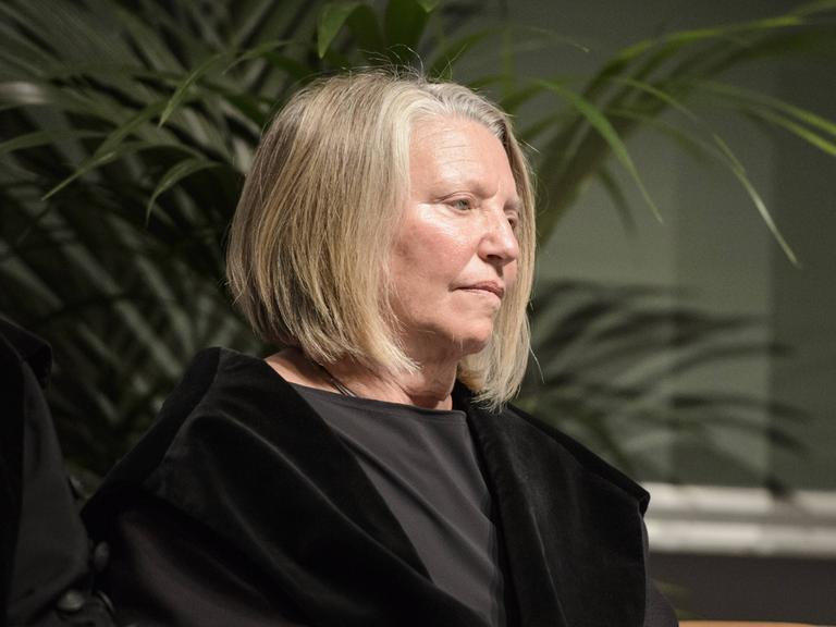 US-Professorin Nancy Fraser fotografiert während einer Zeremonie zur Eröffnung des neuen akademischen Jahres 2015-2016 und zur Verleihung der Ehrendoktorwürde an der Universität Lüttich. 
