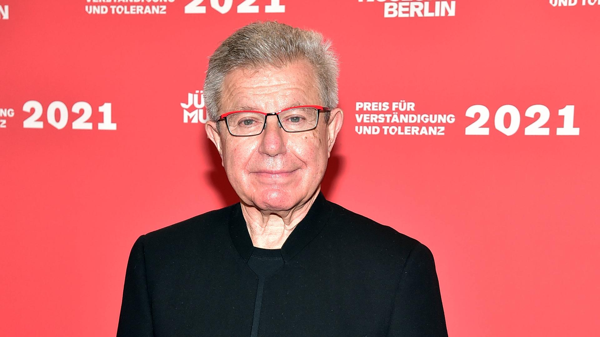 Der US-amerikanische Architekt Daniel Liebeskind bei der Verleihung des 20. Preises für Verständigung und Toleranz im Jüdischen Museum Berlin auf dem roten Teppich Der US-amerikanische Architekt Daniel Liebeskind bei der Verleihung des 20. Preises für Verständigung und Toleranz im Jüdischen Museum Berlin auf dem roten Teppich