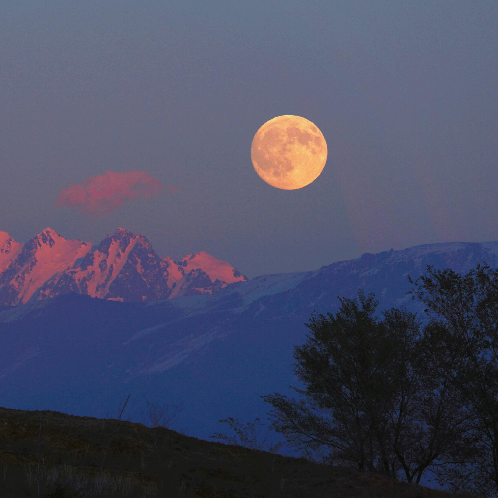 18 Stunden Mondlicht - Die längste Vollmondnacht des Jahres