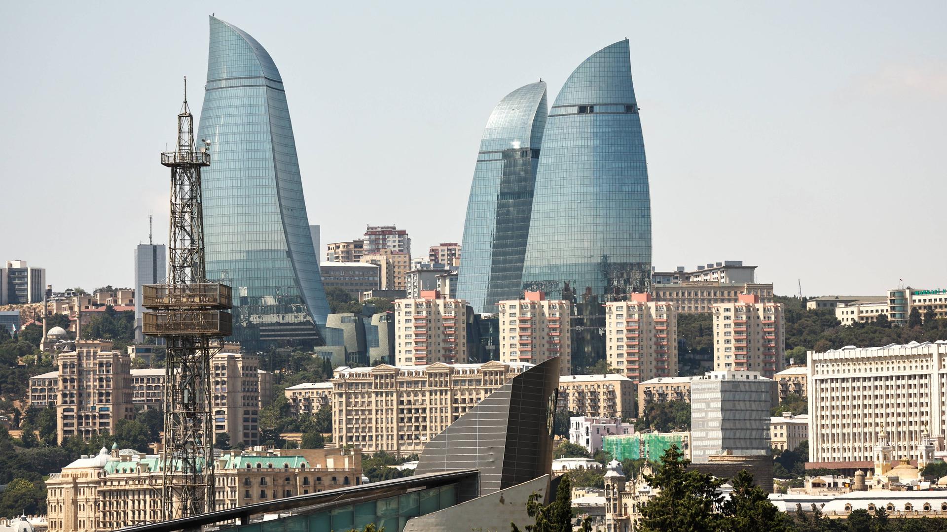 Baku, die Haupstadt Aserbaidschans. Baku, die Haupstadt Aserbaidschans.
