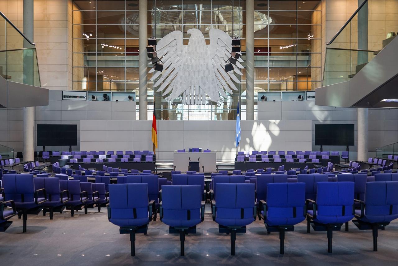 Innenansicht des Deutschen Bundestags in Berlin. Foto vom 22. Januar 2016.