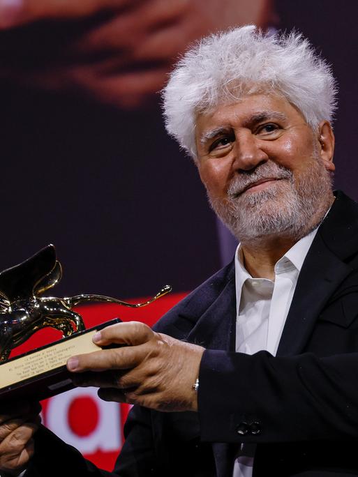 Pedro Almodovar, Gewinner des Goldenen Löwen für den besten Film für "The Room Next Door", 