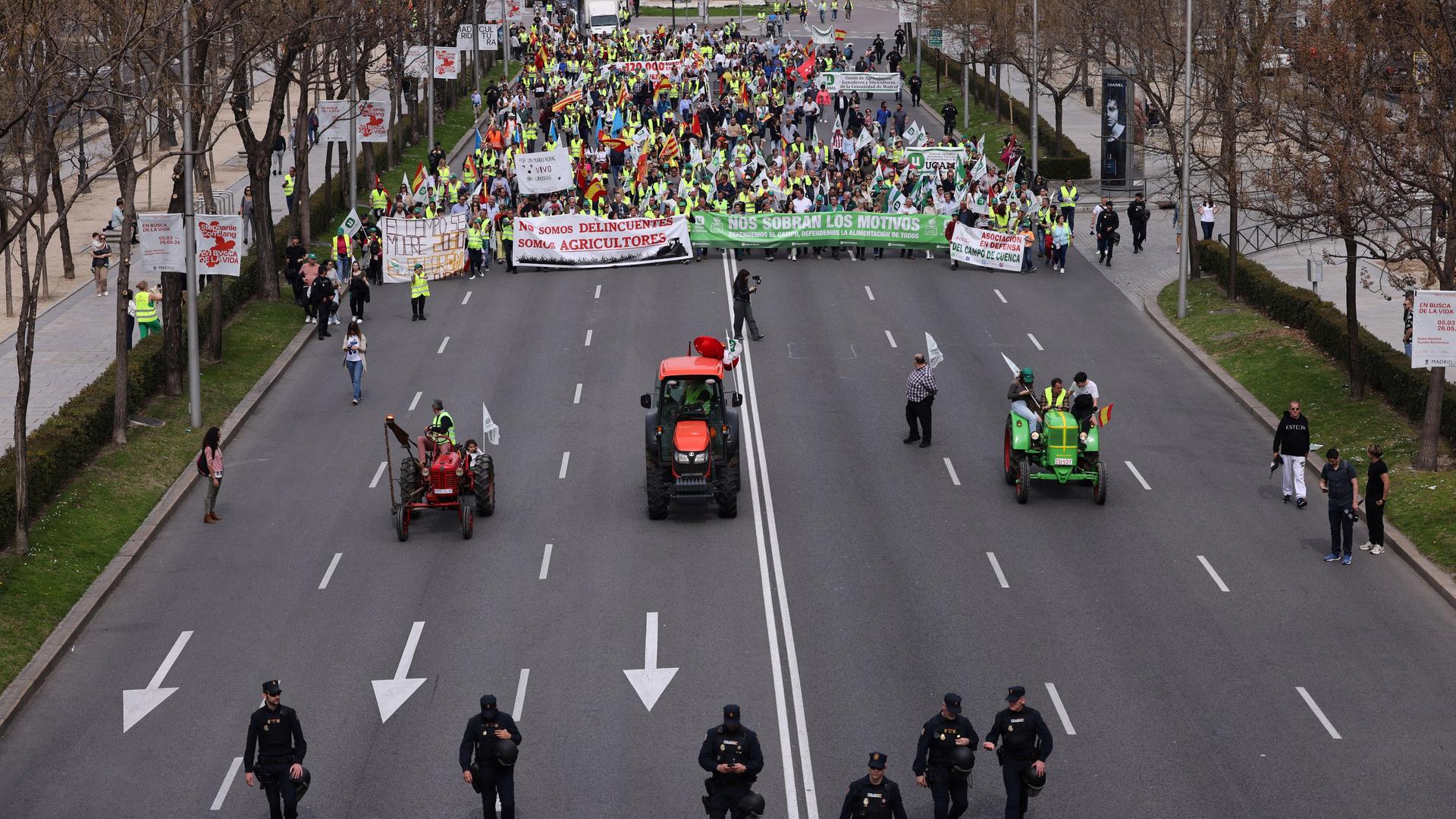 Landwirte demonstrieren im Zentrum der spanischen Hauptstadt Madrid.