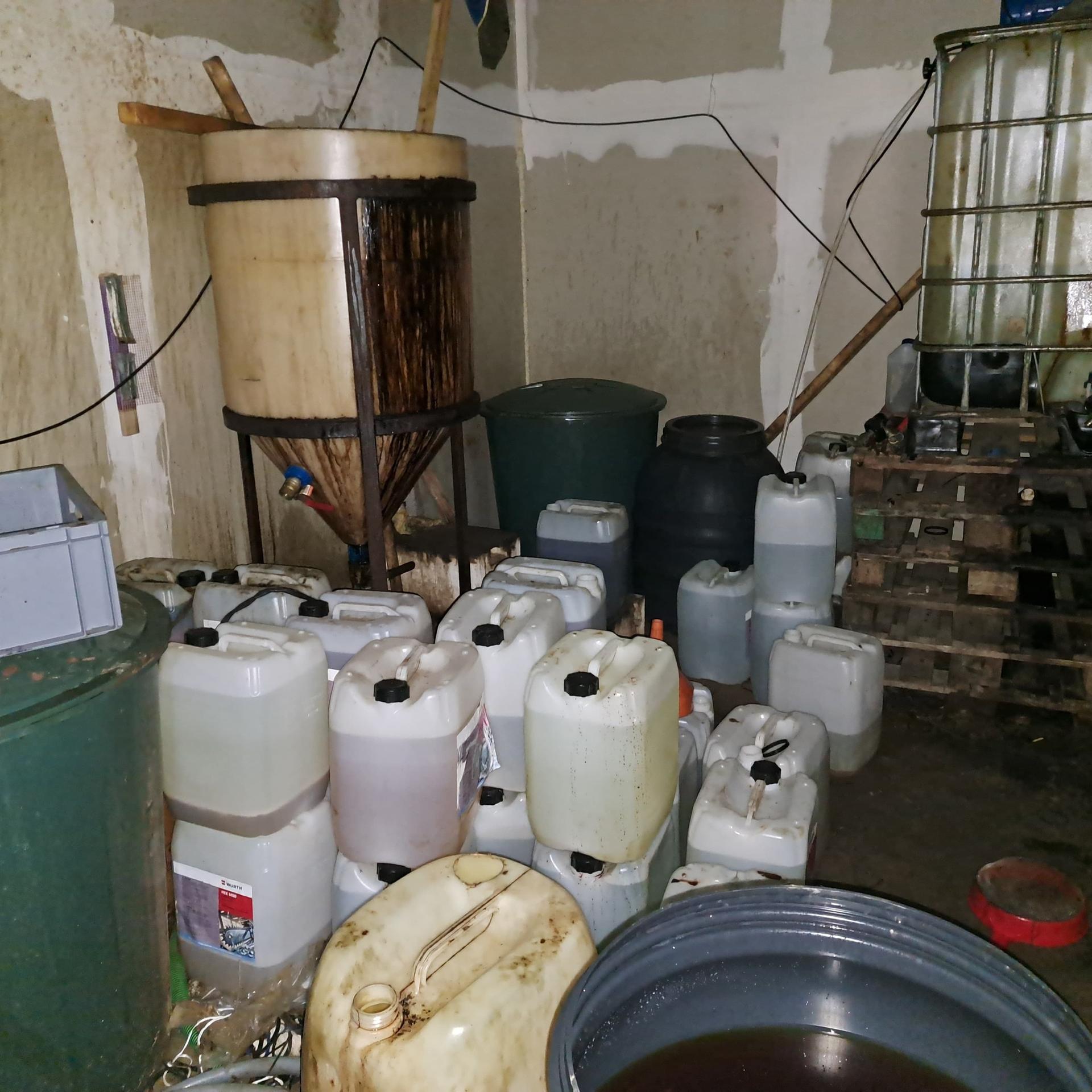 Europaweite Ermittlungen - Mehrere illegale Drogenlabore in Deutschland aufgedeckt