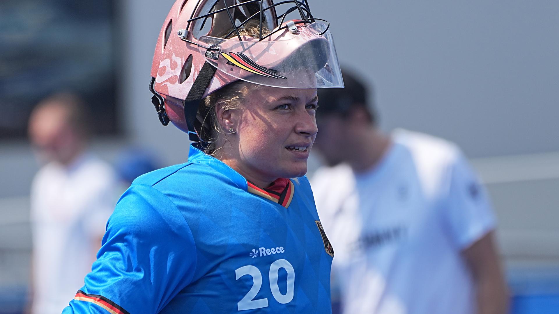 Hockey-Nationaltorhüterin Julia Sonntag