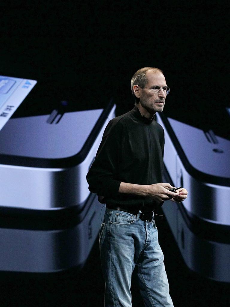 Apple CEO Steve Jobs announces the new iPhone 4 as he delivers the opening keynote address at the 2010 Apple World Wide Developers conference June 7, 2010 in San Francisco, California. 