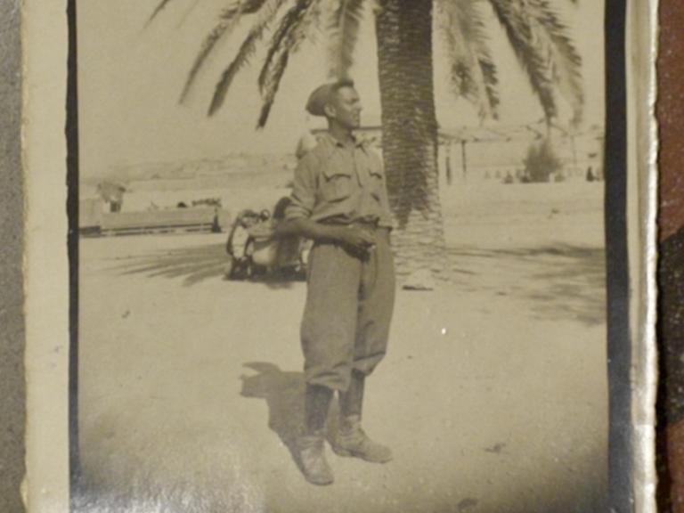 Raffaele Valensise als junger Soldat nach dem Überfall Italiens auf Griechenland