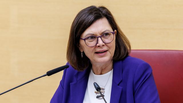 Die CSU-Politikerin und Präsidentin des Bayerischen Landtags, Ilse Aigner, spricht in der 68. Plenarsitzung des Bayerischen Landtags am 28.01.2026 in München.