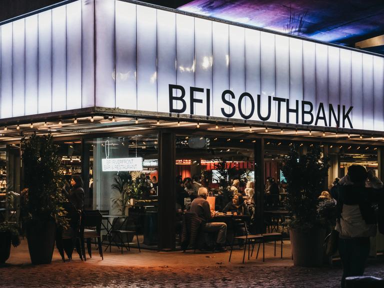 Fassade des BFI Southbank, des führenden Programmkinos in London