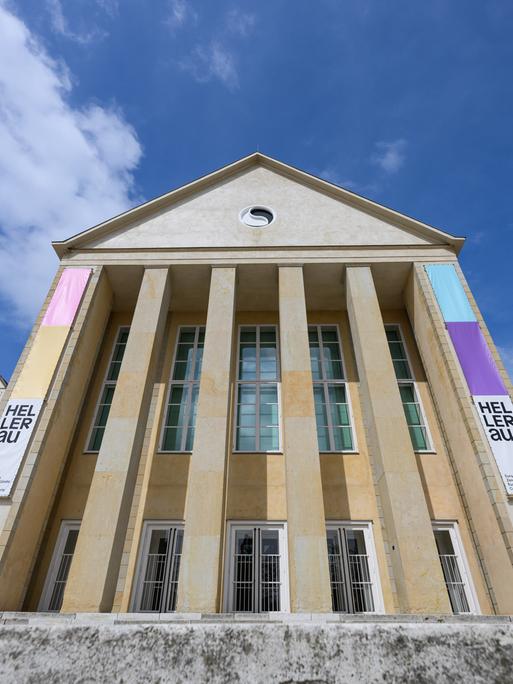 Blick auf das Festspielhaus Hellerau in Dresden