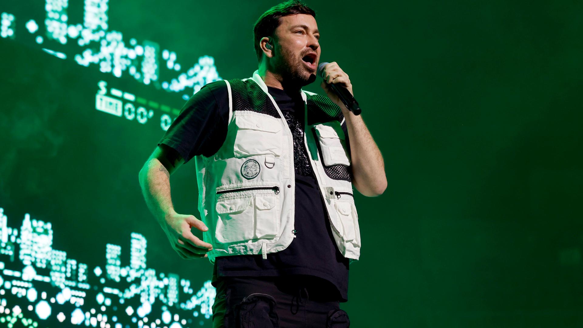 Rapper Marteria bei seinem Konzert in der Lanxess-Arena in Köln im Jahr 2022.