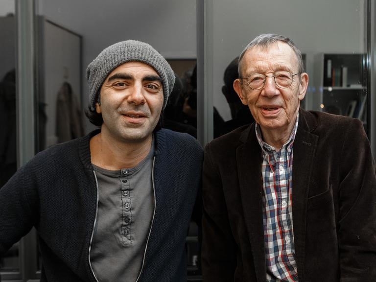 Die Filmemacher Fatih Akin und Hark Bohm posieren für ein Porträt 
